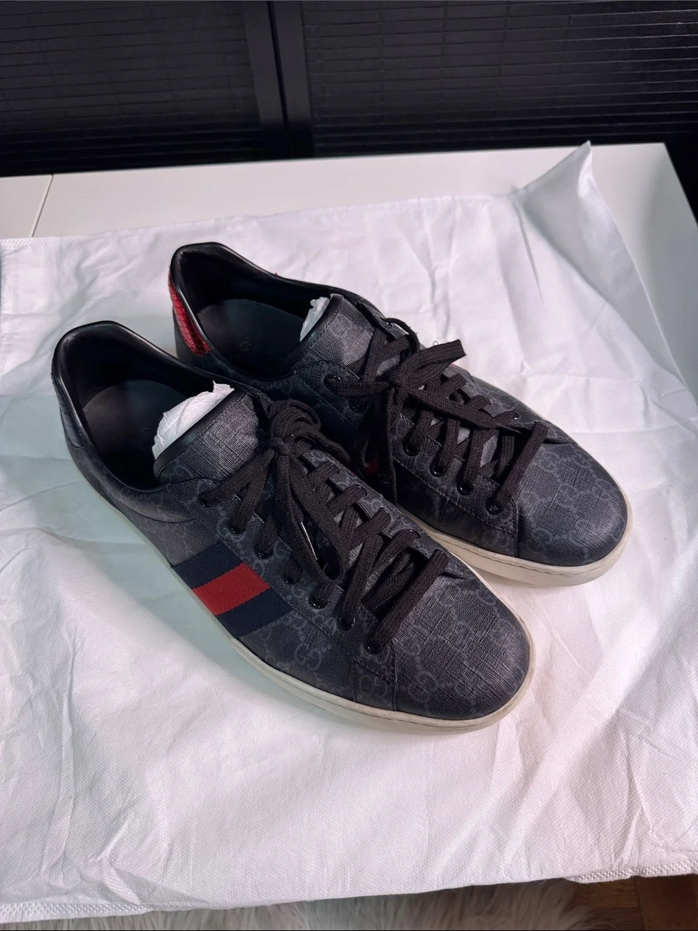 Gucci Gray leather Monogram Sneakers with Navy and Red Stripes